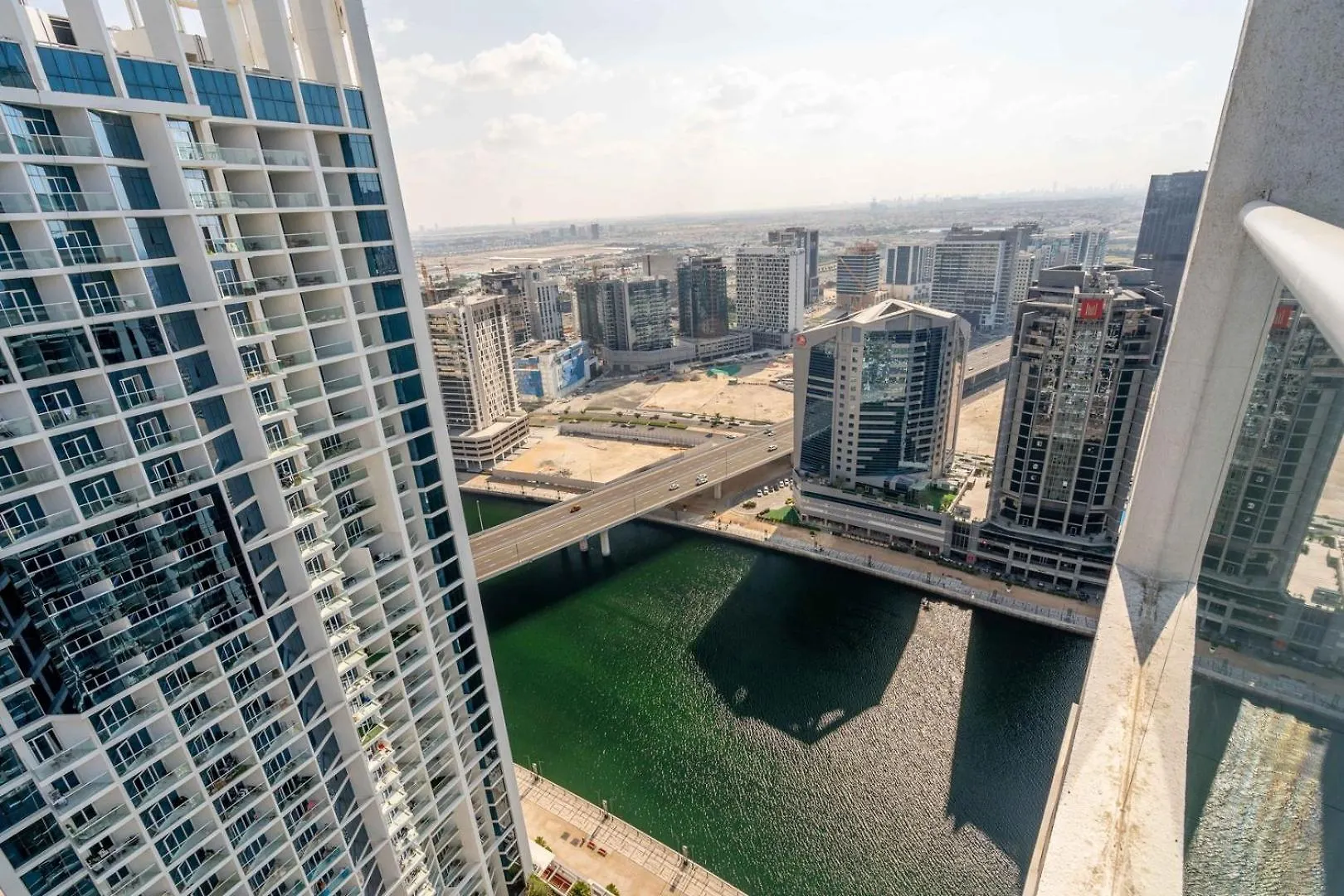 Guestready - Sweet Utopia In Business Bay Dubai Apartment